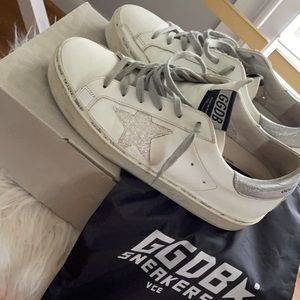 Golden Goose Sneakers